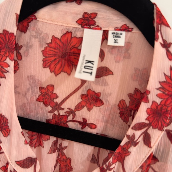 Kut from the Kloth‎ Red Floral Button Down Shirt - Picture 2 of 5